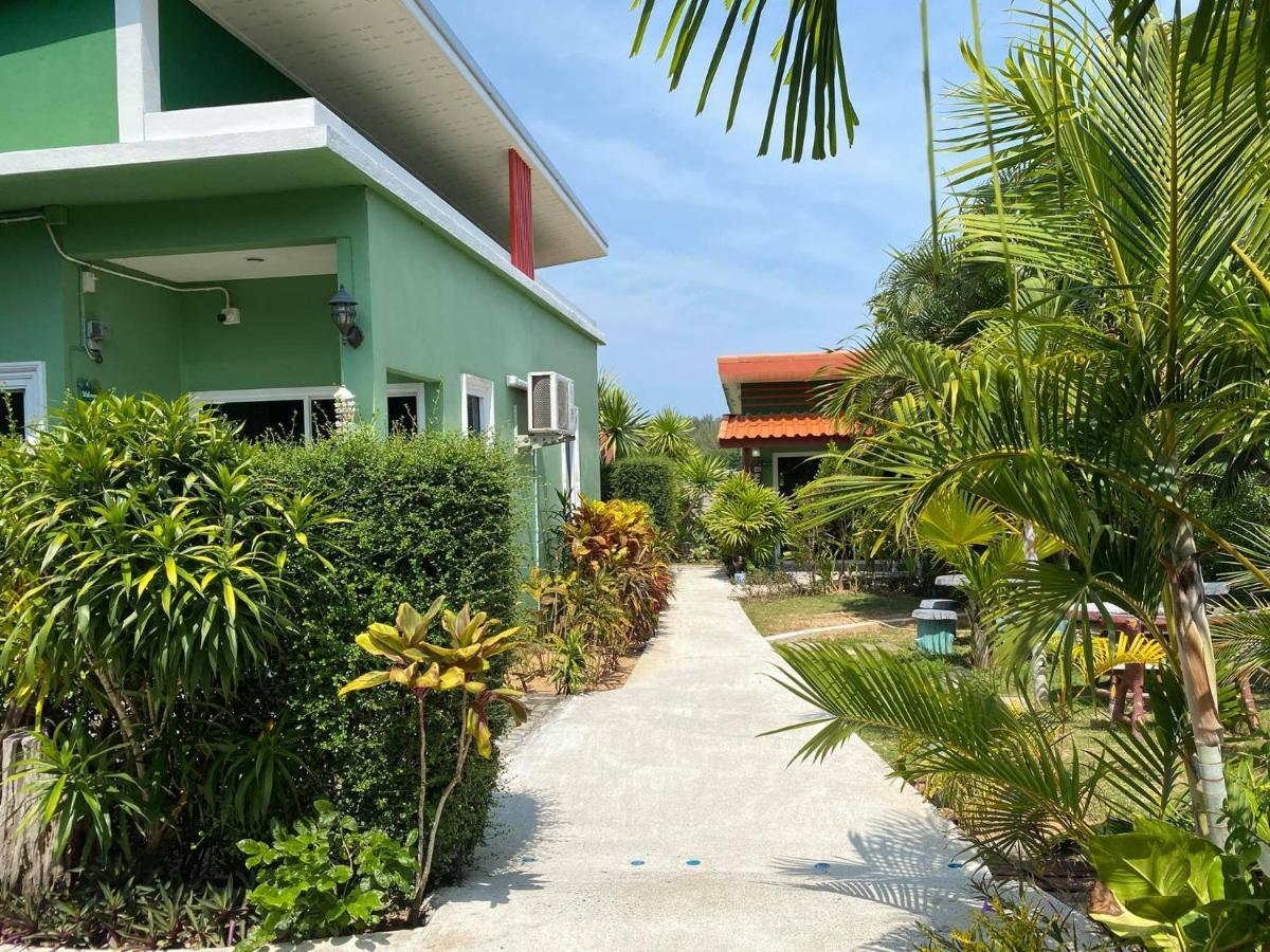 Hotel Suntalee House Nai Yang Beach Exterior foto